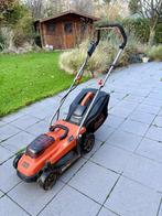 Tondeuse à gazon Black+Decker 36 V 33 cm, Jardin & Terrasse, Tondeuses à gazon, Tondeuses à gazon sur batterie, Tondeuse rotative