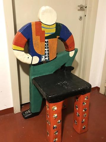 Decoratieve sculptuur van Thierry DELOOF beschikbaar voor biedingen