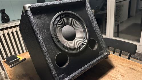 AMPEG BA-110, Muziek en Instrumenten, Snaarinstrumenten | Gitaren | Bas, Gebruikt, Ophalen