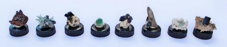 8 mineralen uit het Erongo gebergte in NAMIBIE, Verzamelen, Mineralen en Fossielen, Mineraal, Ophalen of Verzenden