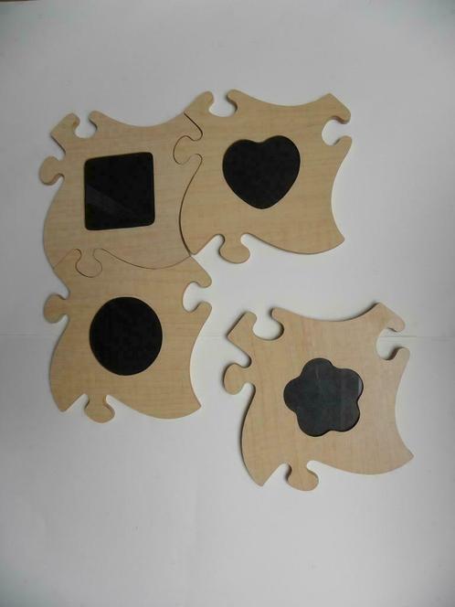 Fotokaders in hout puzzelvorm 4 stuks, Huis en Inrichting, Woonaccessoires | Lijsten, Zo goed als nieuw, Minder dan 50 cm, Minder dan 50 cm