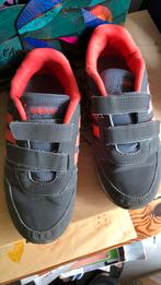 Adidas sportschoenen met velcro sluiting mt 33, Verzenden, Zo goed als nieuw, Sportschoenen