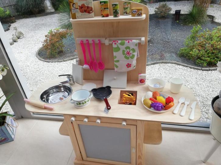 Nieuwe grote houten speelkeuken incl toeb en inox kraan120€, Kinderen en Baby's, Speelgoed | Houten speelgoed, Nieuw, Ophalen