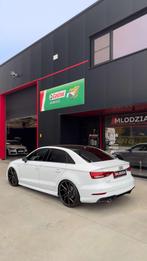 Audi A3 30 TFSI Limo S line VMAXX + 20" JR33 9X20", Auto's, Audi, Voorwielaandrijving, 4 deurs, Lichtsensor, Gebruikt