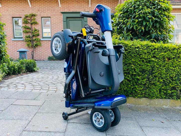 Scootmobiel Vermeiren Sedna Opvouwbaar  Lichtgewicht scooter, Diversen, Rolstoelen, Zo goed als nieuw, Elektrische rolstoel, Inklapbaar