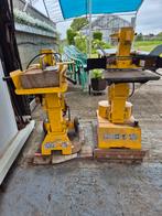 2 hout kliefmachines voor de handige harry, Ophalen