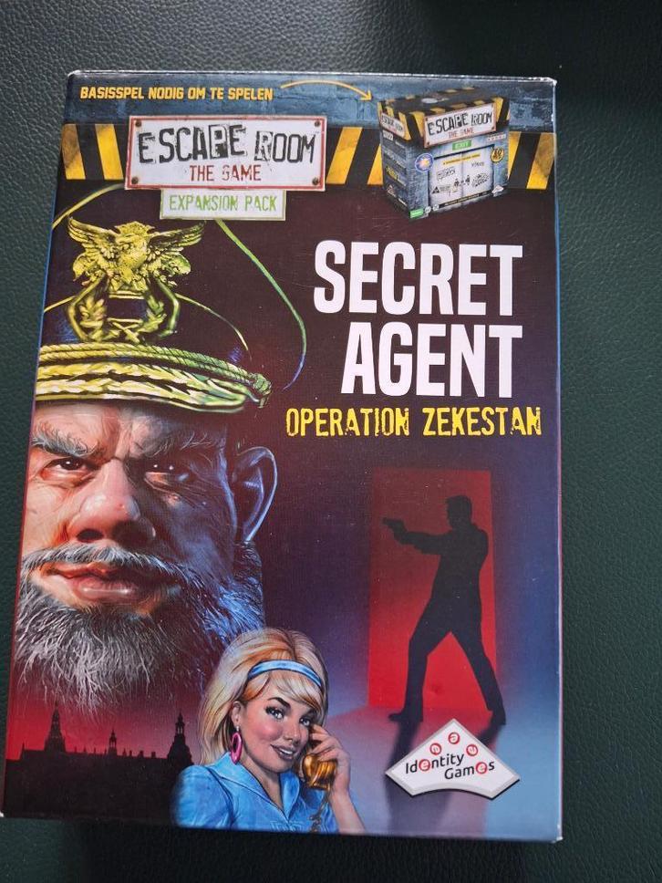 Escape Room: Expansion Pack Secret Agent Operation Zekestan, Hobby en Vrije tijd, Gezelschapsspellen | Bordspellen, Zo goed als nieuw