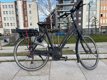 Prachtige electrische gazelle Chamonix damesfiets bosch ! beschikbaar voor biedingen
