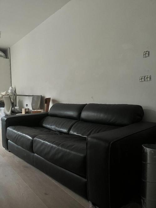 Luxe Tweemanszetel van Divani - Eerste keus Dik Leder, Huis en Inrichting, Zetels | Zetels, Zo goed als nieuw, Rechte bank, Tweepersoons