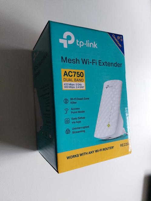 TP-Link RE220, Computers en Software, Netwerk switches, Zo goed als nieuw, Ophalen of Verzenden