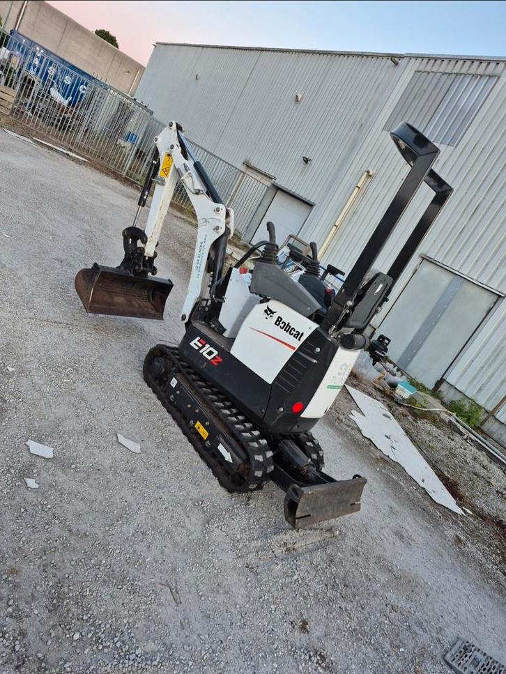TE HUUR Bobcat e10, Articles professionnels, Machines & Construction | Grues & Excavatrices, Enlèvement