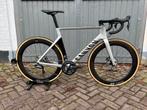CANYON AEROAD CARBON DISC MT:L ULTEGRA DI2 POWERMETER, Enlèvement, Carbone