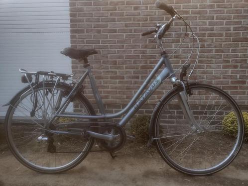 Damesfiets BATAVUS ALS NIEUW!, Fietsen en Brommers, Fietsen | Dames | Damesfietsen, Nieuw, Batavus, Versnellingen, Ophalen