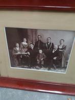 Oude foto in kader, Ophalen of Verzenden, Foto