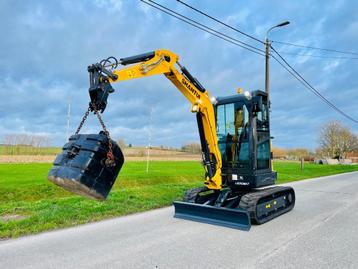 SHANTUI 2,5 t / MINIGRAVER/ BINNENDRAAIER  beschikbaar voor biedingen