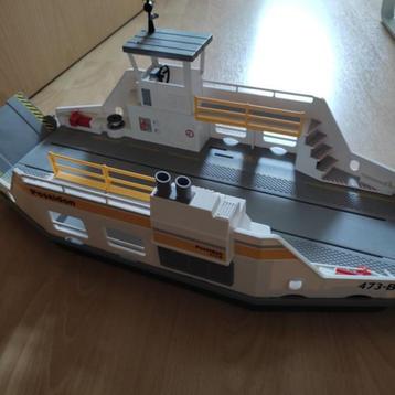 Bateau transporteur playmobil beschikbaar voor biedingen