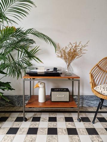 Vintage midcentury trolley |platenspeler meubel |bijzettafel beschikbaar voor biedingen