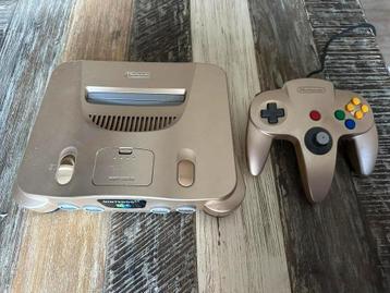 Nintendo 64 N64 Gold Japonaise édition spéciale, Enlèvement, Utilisé, Avec jeux