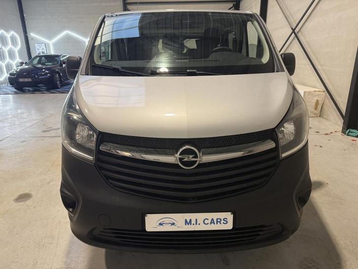 Opel Vivaro Combi L2H1 TREKHAAK 2TON (bj 2019), Auto's, Opel, Bedrijf, Te koop, Vivaro, ABS, Airbags, Airconditioning, Bluetooth