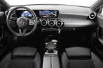 Mercedes-Benz A180d *Navigation*Apprentissage*Assistance au, Autos, 5 places, Carnet d'entretien, Phares directionnels, 101 g/km