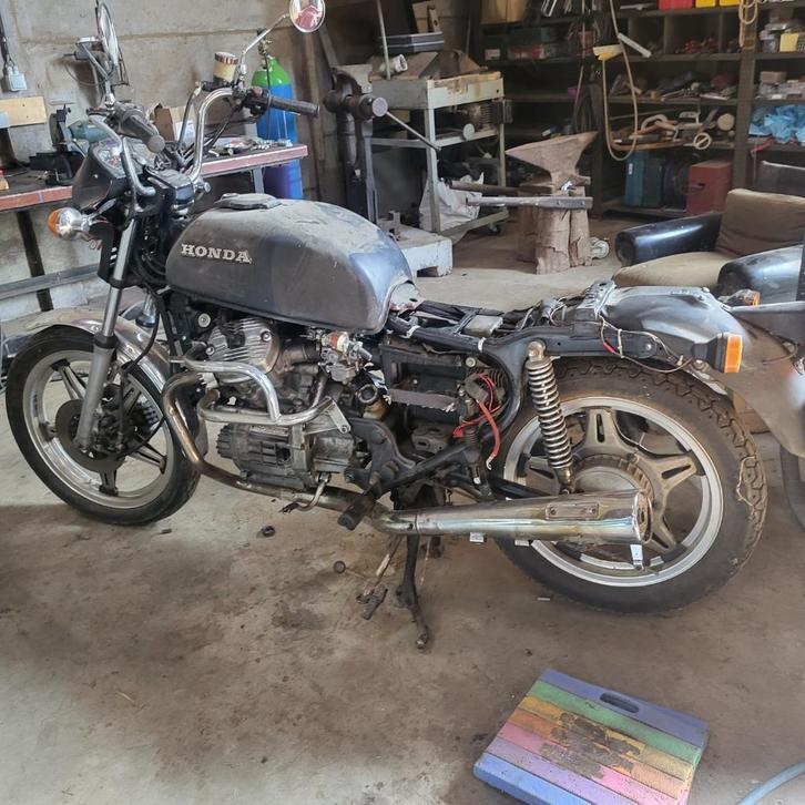 honda cx500, Motoren, Motoren | Honda, Particulier, Overig, meer dan 35 kW, 2 cilinders, Motorrijbewijs A, Cardan-aandrijving