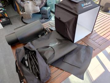 Fotostudio box + lampen + backgroundhouder beschikbaar voor biedingen