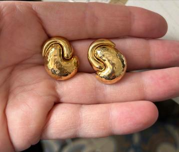 Monet boucles d’oreilles clip métal doré