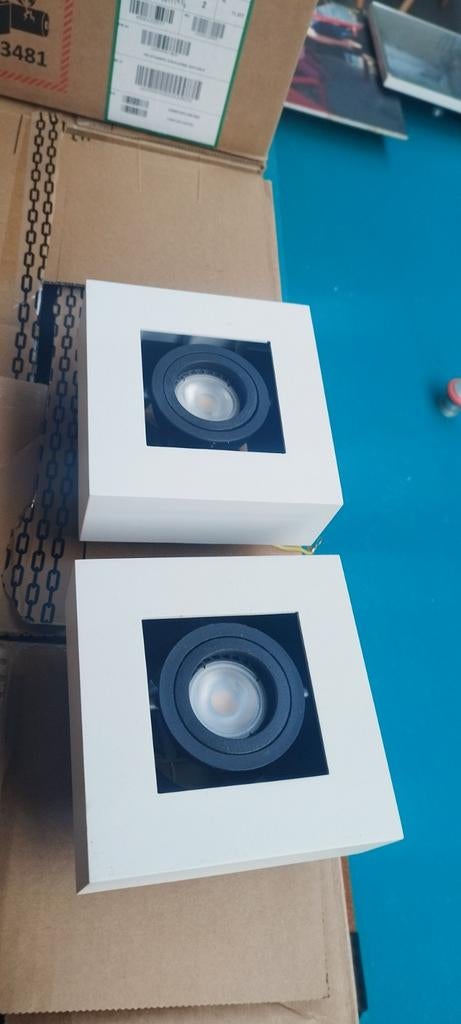 Opbouwspots, Ophalen