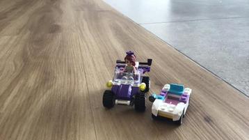 Lego friends auto beschikbaar voor biedingen