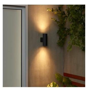 Wandlamp up/down - buiten beschikbaar voor biedingen