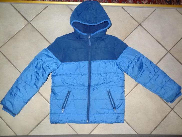 Mooie sportieve winterjas(maat : 9-10 j/134-140)Prima staat!, Kinderen en Baby's, Kinderkleding | Maat 134, Gebruikt, Jongen, Jas