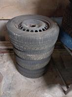 winterbanden maat 215/60/r16 neutrale zwarte velgen, Auto-onderdelen, Banden en Velgen, Ophalen, Winterbanden, Band(en)