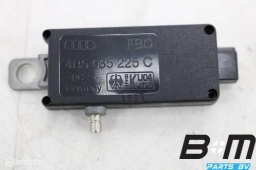Antenne versterker Audi A6 4B Avant 4B5035225C, Auto diversen, Autoradio's, Gebruikt