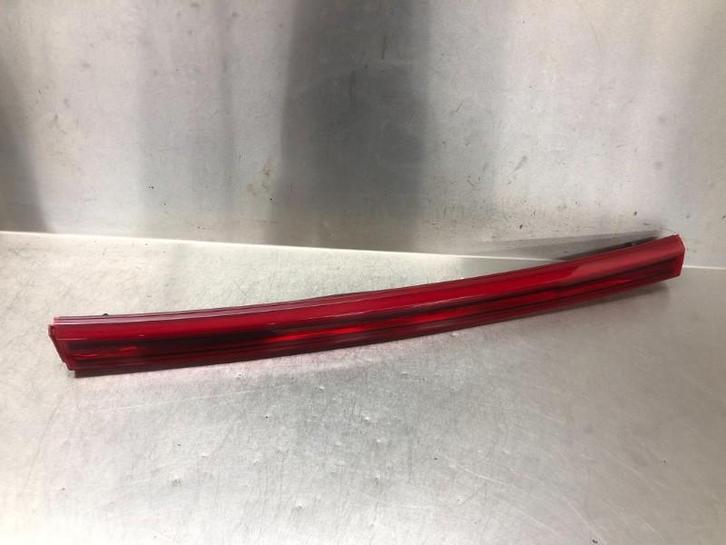 CATADIOPTRE COFFRE COUVERCLE i20 (BC3) (|92409Q0100|), Autos : Pièces & Accessoires, Éclairage, Hyundai, Utilisé