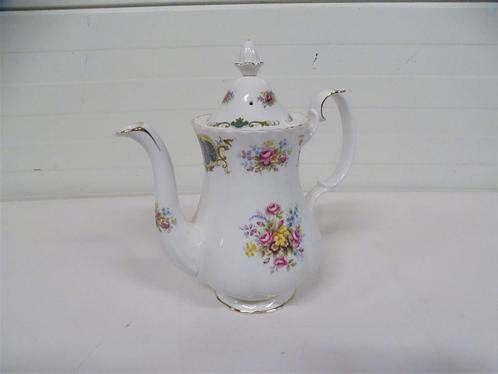 A6547. Koffiepot Royal Albert, Huis en Inrichting, Keuken | Servies, Gebruikt, Ophalen of Verzenden