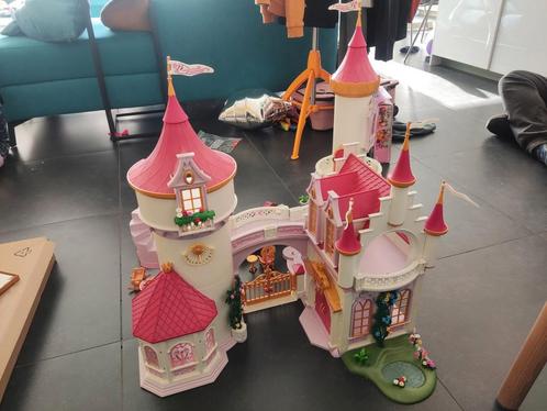 Playmobil kasteel, Kinderen en Baby's, Speelgoed | Playmobil, Zo goed als nieuw, Ophalen of Verzenden