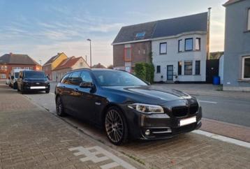 BMW 535d xDrive - 313PK /Full Option/ Dealer onderhouden beschikbaar voor biedingen