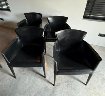 4 vintage vela stoelen beschikbaar voor biedingen