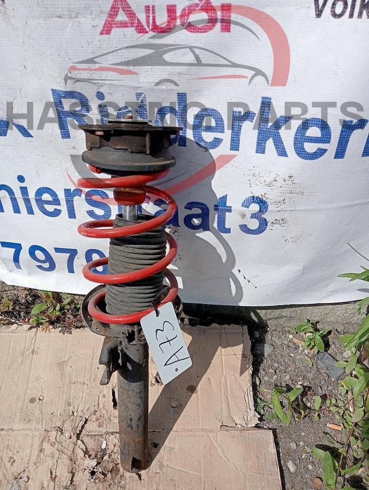 Schokbreker voor met veer VW Golf 7 5Q0413023EB, Auto-onderdelen, Ophanging en Onderstel, Volkswagen, Gebruikt, Ophalen of Verzenden