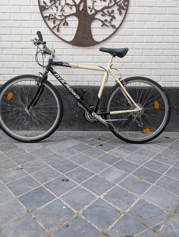 Diamond Dakota-fiets beschikbaar voor biedingen