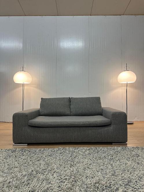 REFURBISHED Minotti Moore 2-Zits Bank Grijs - NP: €5.000, Huis en Inrichting, Zetels | Zetels, Zo goed als nieuw, Rechte bank