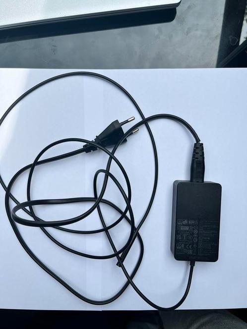 Microsoft Surface 65W kabel met doos, Computers en Software, Pc- en Netwerkkabels, Gebruikt, Ophalen