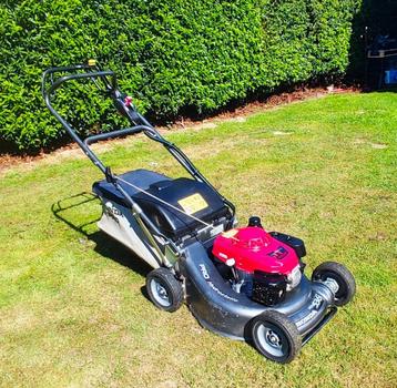 Tondeuse à gazon Honda HRH 536 K4 beschikbaar voor biedingen