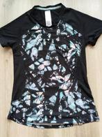 2 sportshirts - maat S, Kleding | Dames, Sportkleding, Ophalen, Zo goed als nieuw, Maat 36 (S)