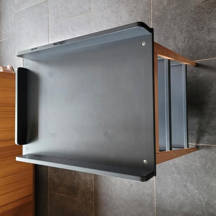 Quax luiertafel hip, Kinderen en Baby's, Badjes en Verzorging, Zo goed als nieuw, Aankleedkussen, Overige merken, Standaard, Ophalen