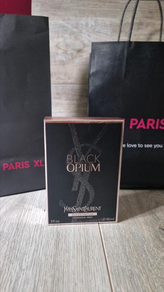 Parfum Black Opium Yves Saint Laurent, Verzamelen, Parfumverzamelingen, Zo goed als nieuw, Ophalen