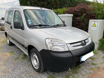 Peugeot Partner 2.0HDI Prete a immatriculer new Embrayage, 90 kW, Argent ou Gris, Achat, Air conditionné