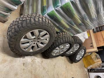 Jantes Vw Amarok et  pneux goodrich mud terrain245-65-r 17, 245 mm, Enlèvement, Utilisé, Véhicule tout-terrain