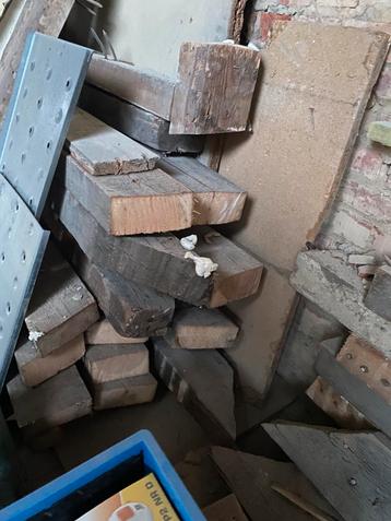 Bois à récuperer gratuitement, Enlèvement