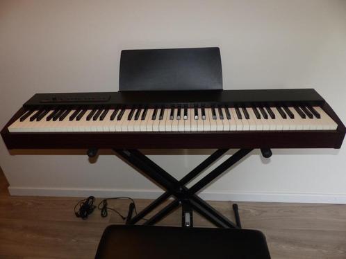ROLAND F-20 DIGITALE PIANO met accessoires, Muziek en Instrumenten, Piano's, Zo goed als nieuw, Piano, Digitaal, Ophalen